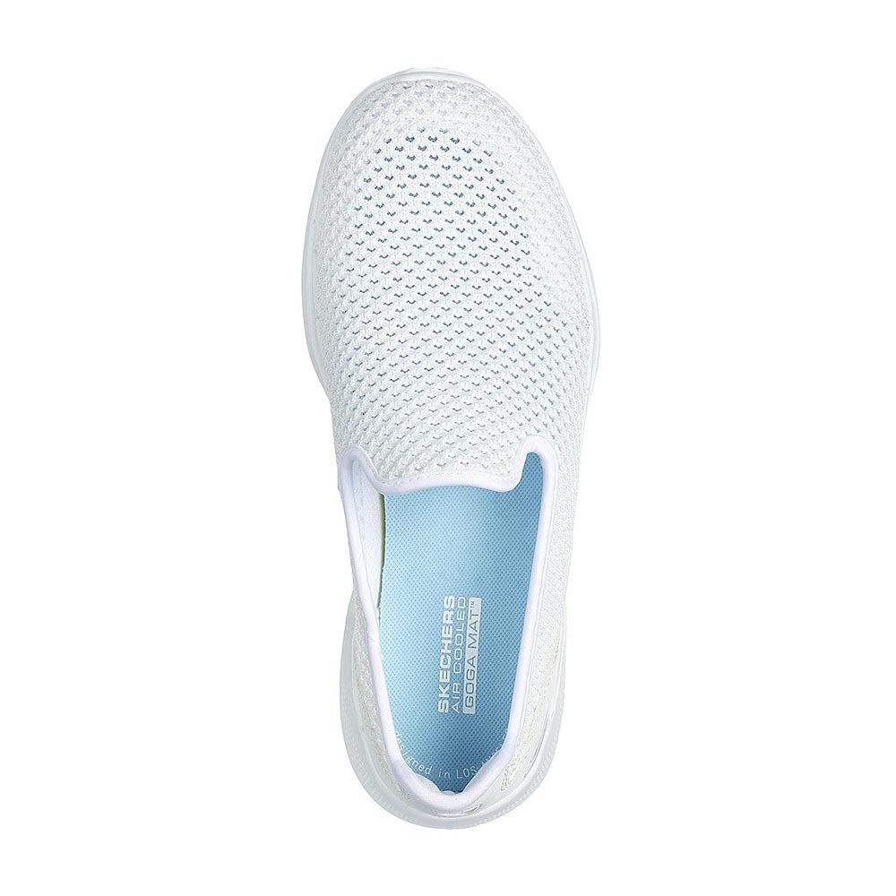 skechers go walk 2 size 6