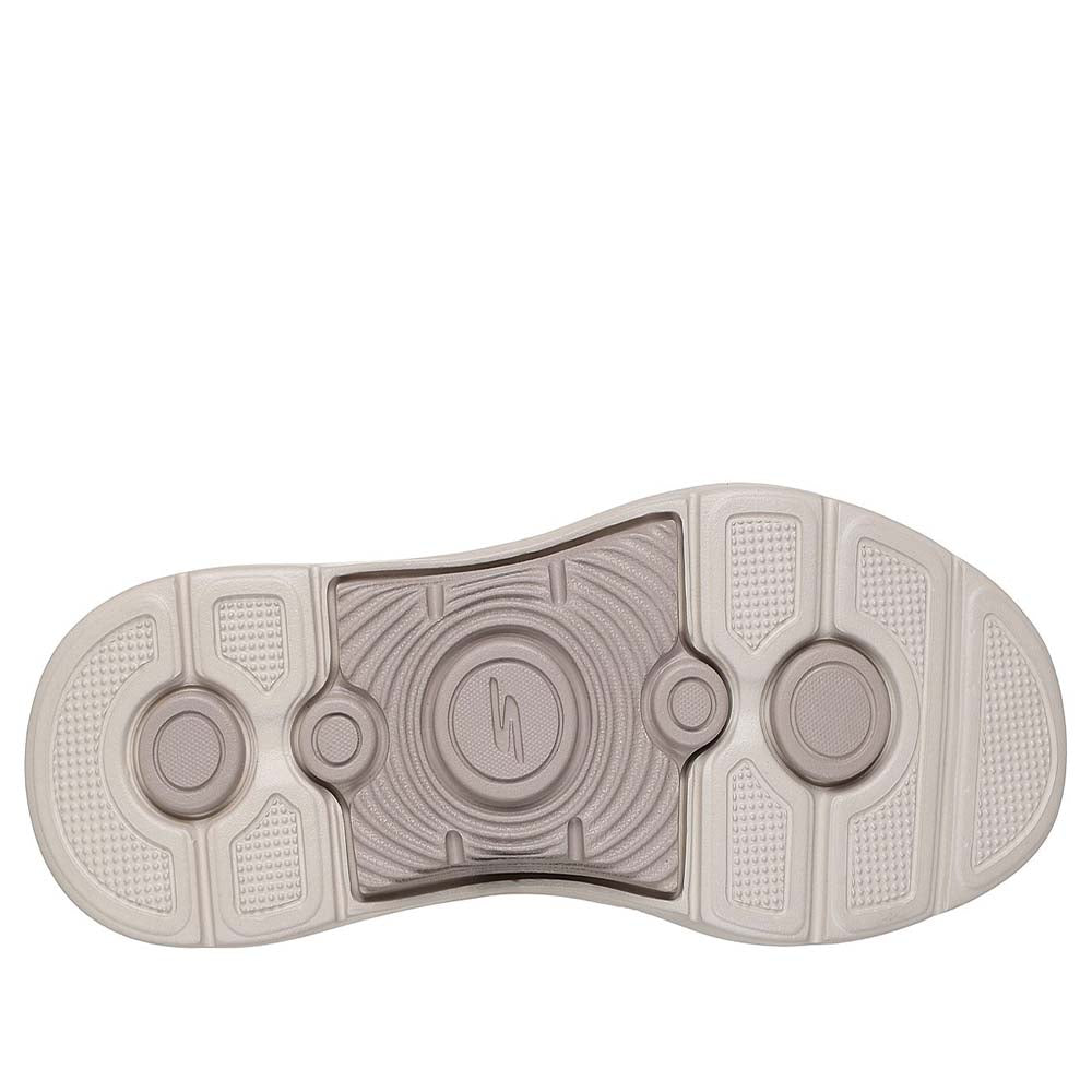 Slip-Ins: GOwalk Arch Fit 2.0 - Mikeyla