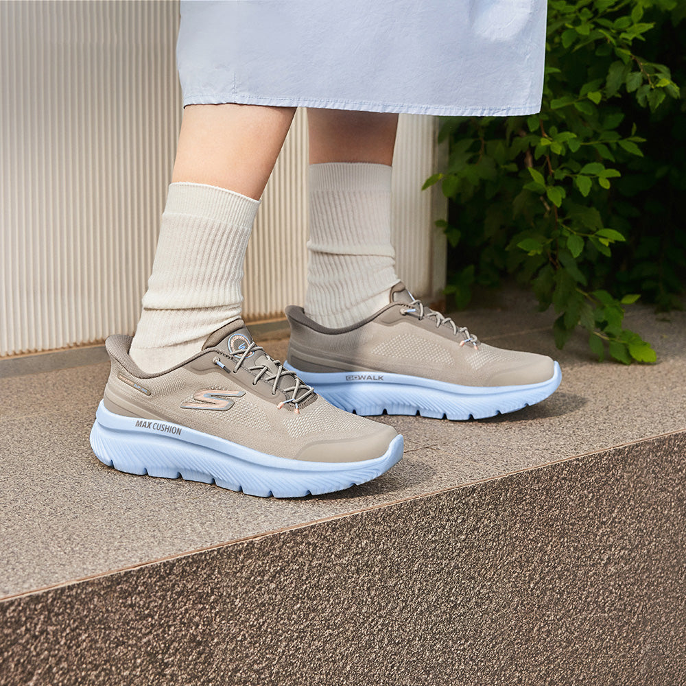 GOwalk Max Cushioning Hyper Burst - Nikita