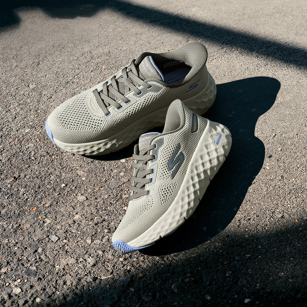 GOwalk Max Cushioning Hyper Burst