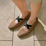 Modern Comfort Cleo Snip