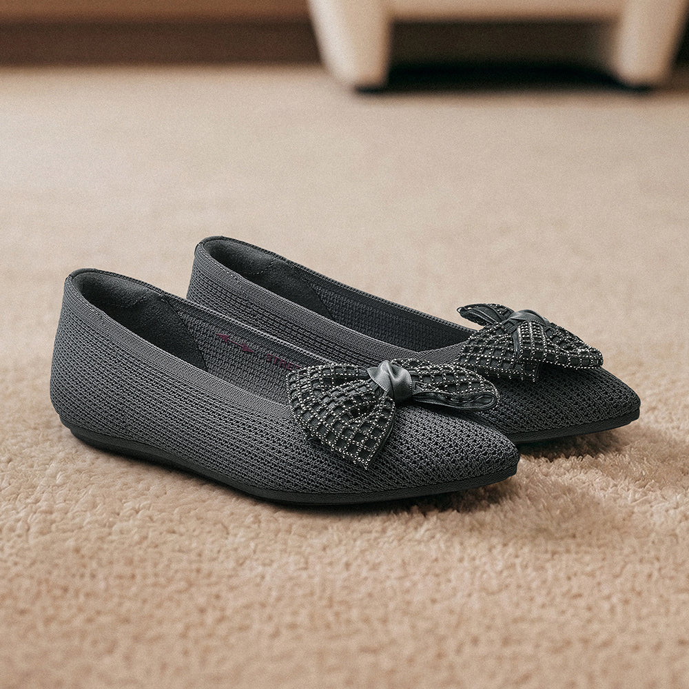 Modern Comfort Cleo Point - Quiet Spark