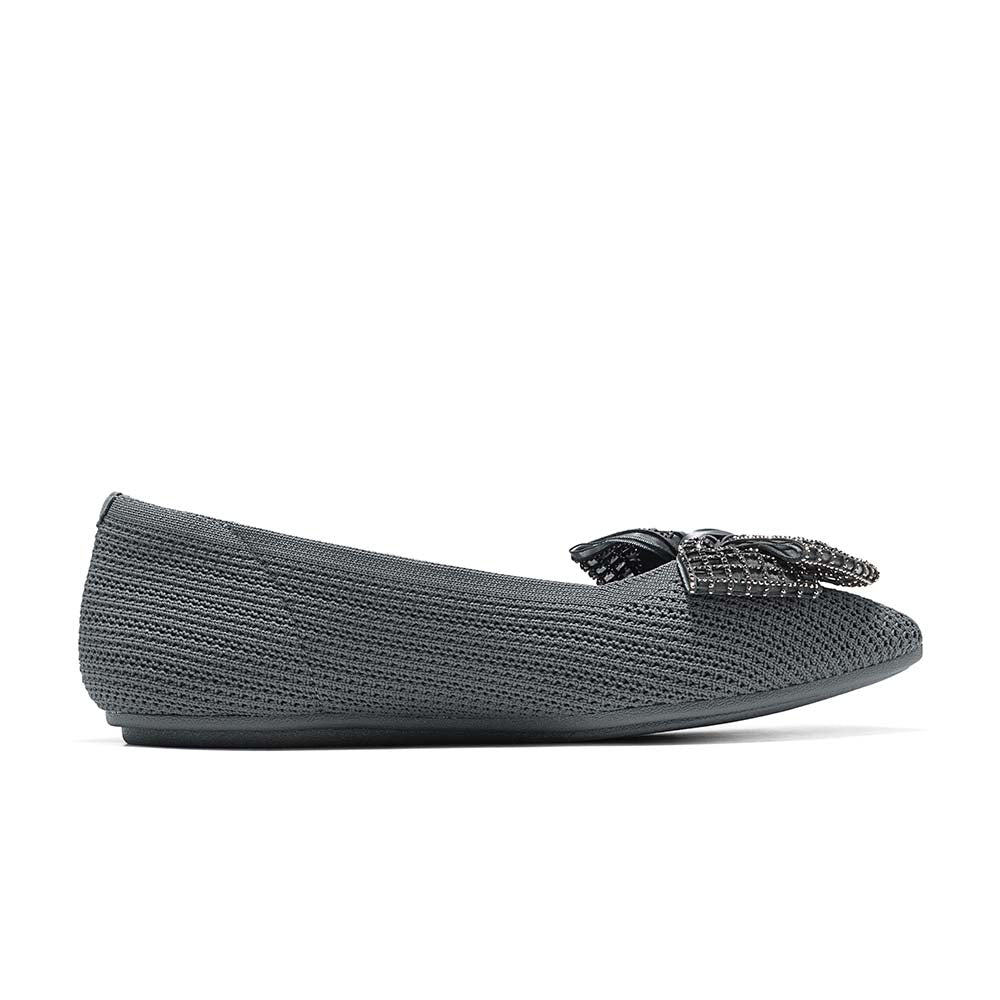 Modern Comfort Cleo Point - Quiet Spark