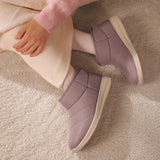 Modern Comfort Cozy Escape - Mini Puff