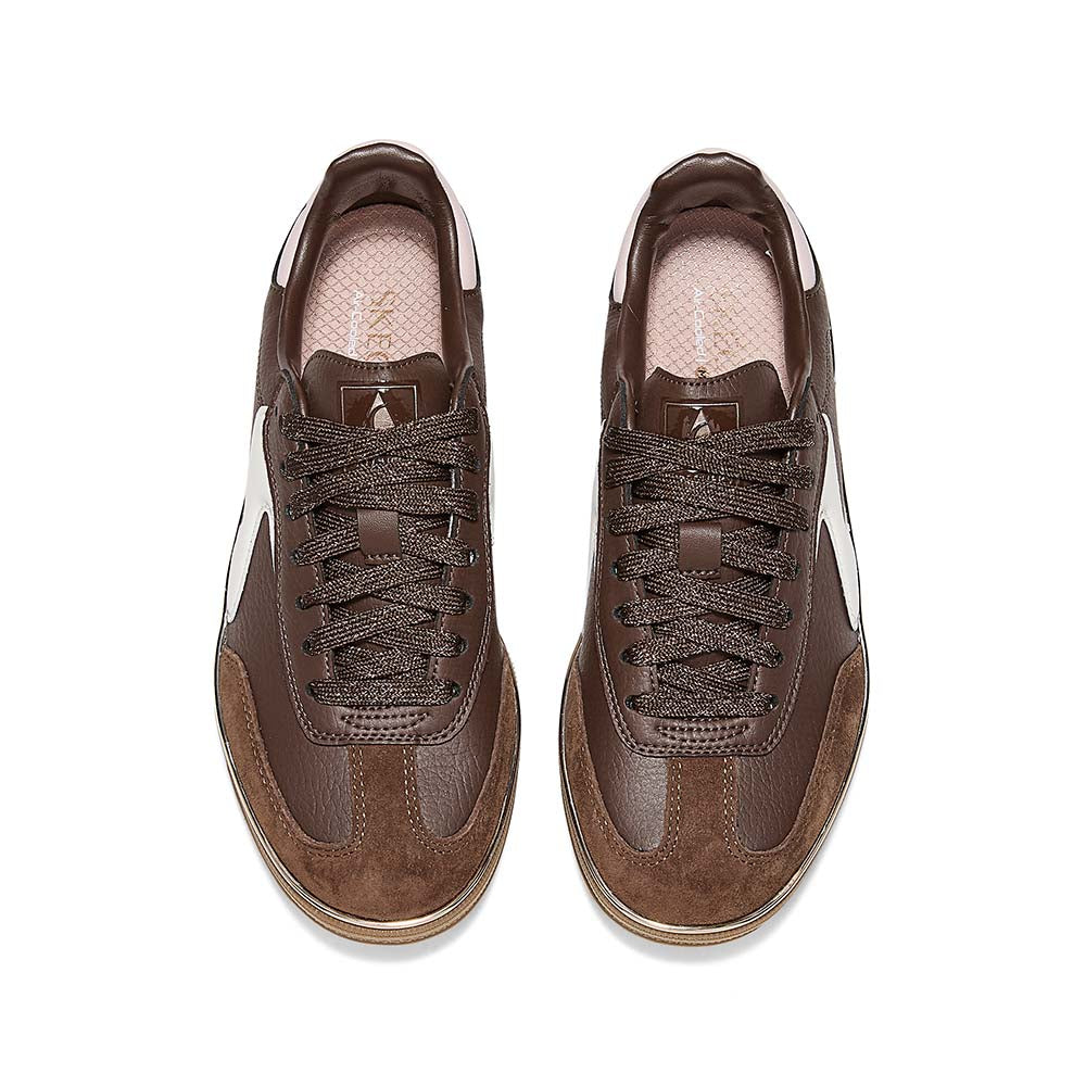 Court Classics Hotshot - Living Luxe