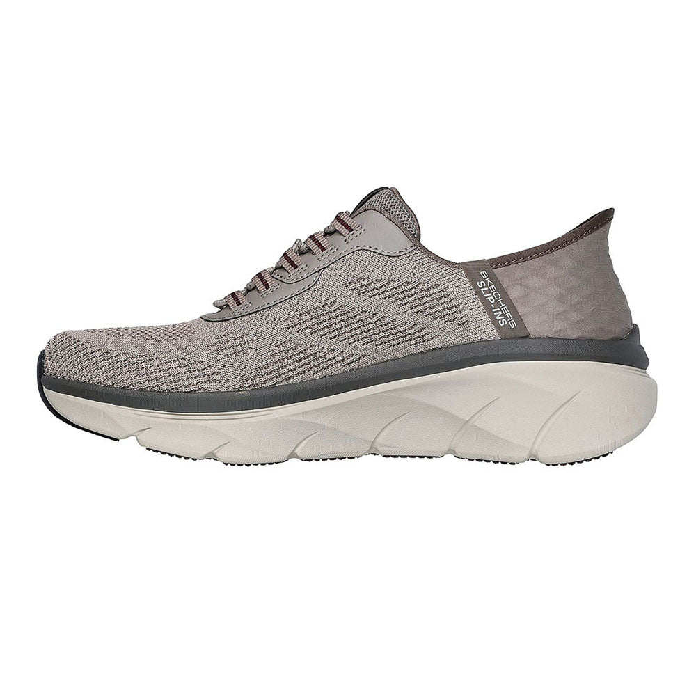 Slip-ins: Sport D'Lux Walker 2.0 - Rezinate – Skechers Singapore Slip-ins: Sport D'Lux Walker 2.0 - Rezinate – Skechers Singapore
