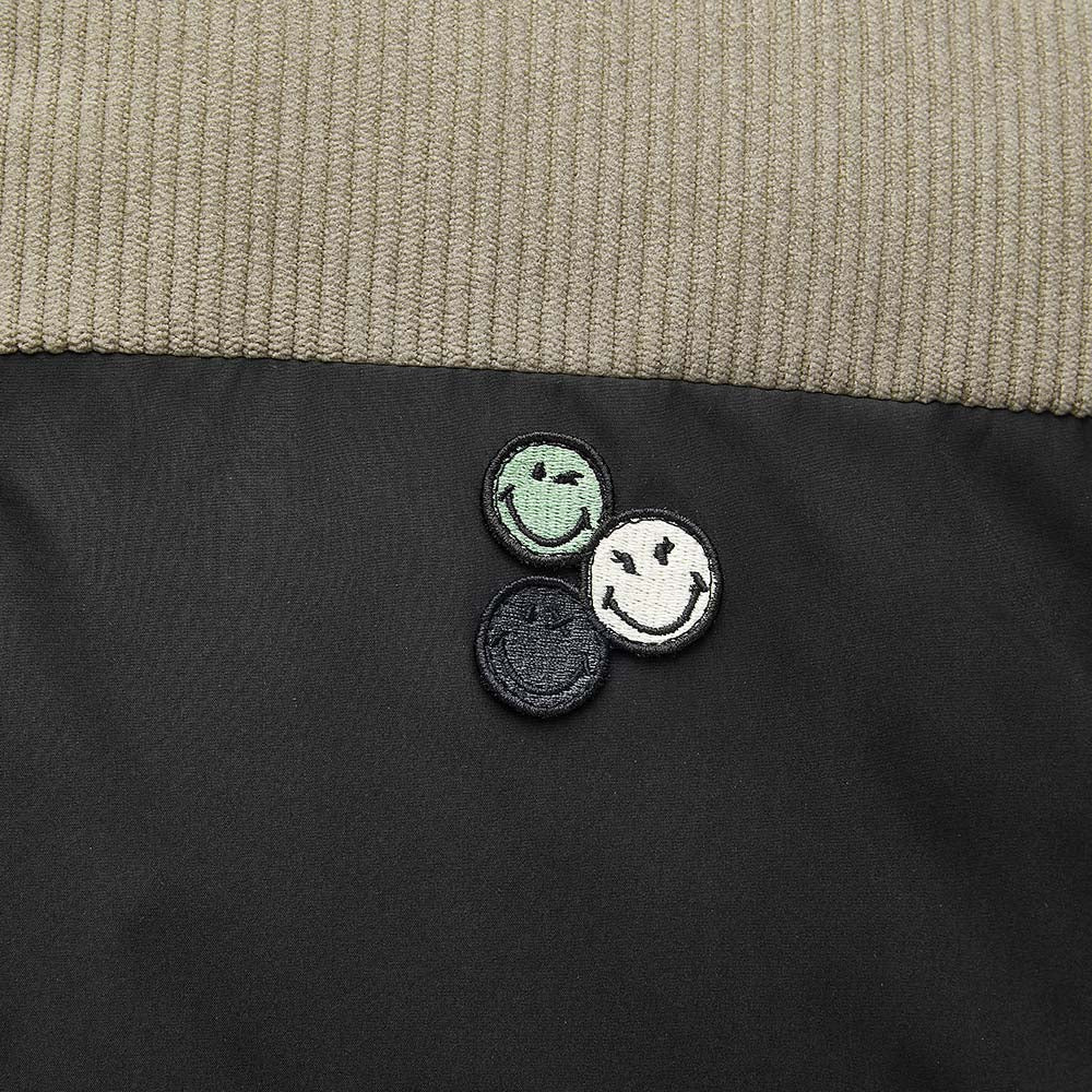 Skechers X SmileyWorld Woven Down Vest
