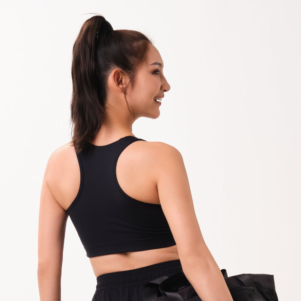 Walking: Performance Sports Bra