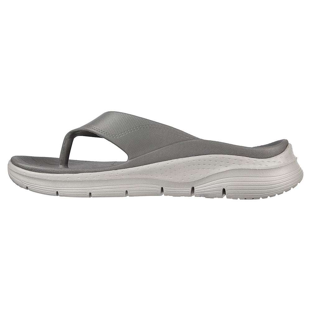 skechers lightweight sandals
