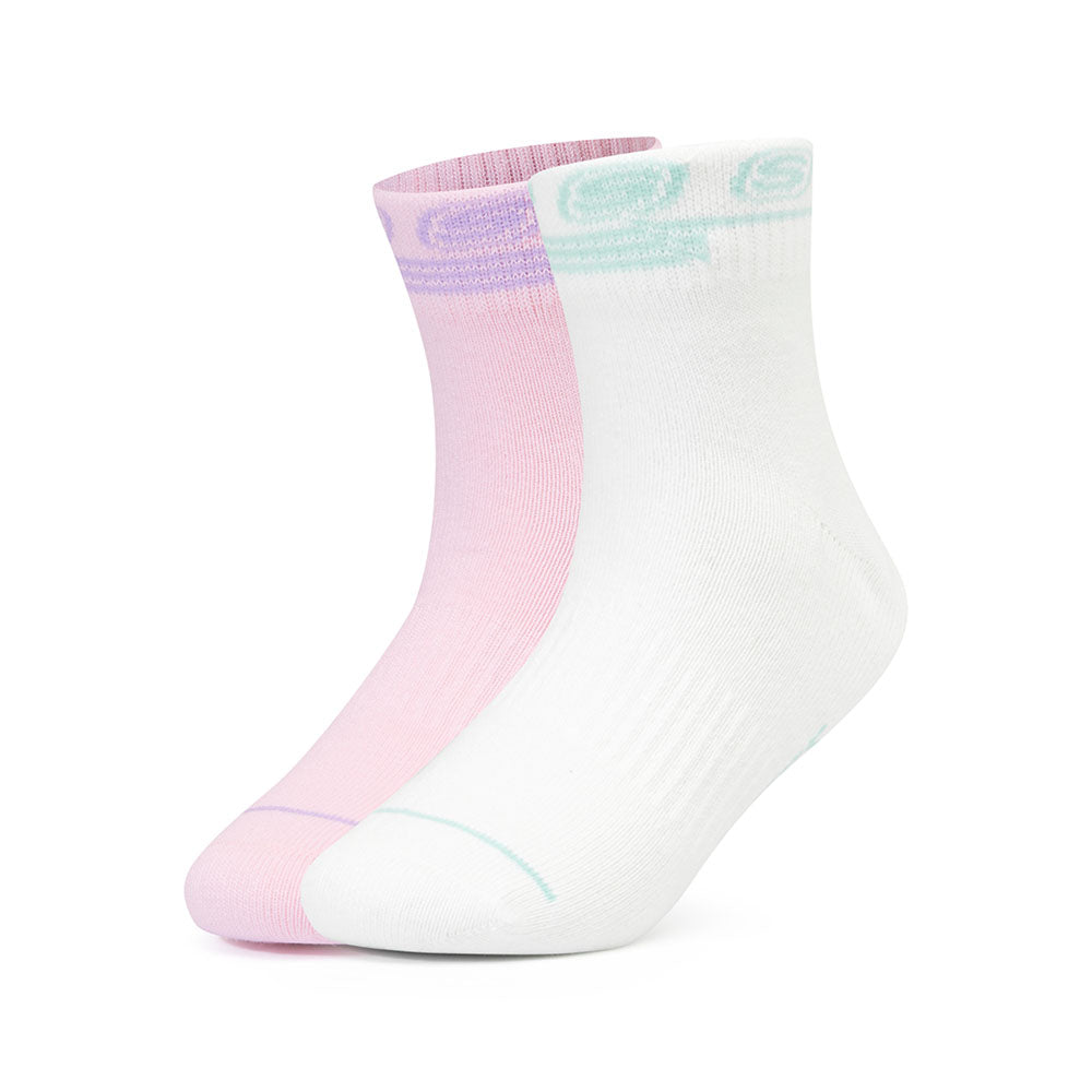 Comfort Athleisure: Performance Socks